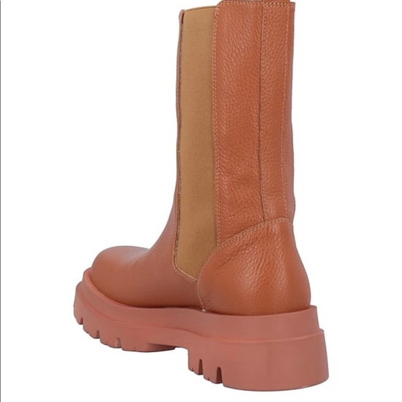 BRAND NEW with Box Lemaré Tan Soft 100% Leather Chelsea Ankle Boot Size 39 (9) - Picture 3 of 6